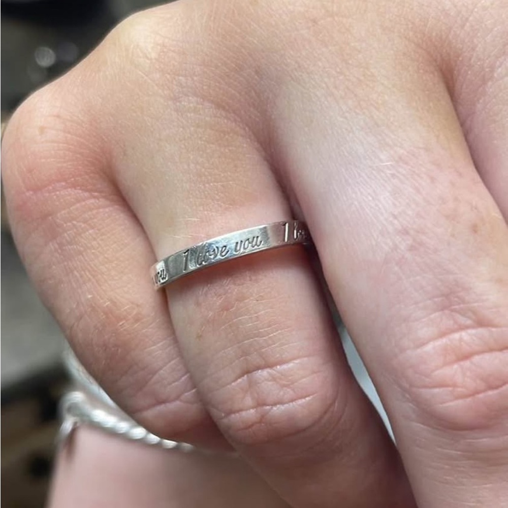 Tiffany & Co. Silver Ring - Picture 3 of 4